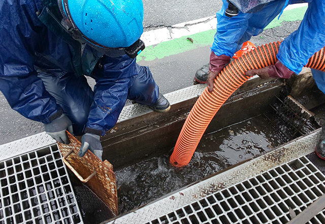「まざあらんど」 の油水分離槽・脱脂槽・廃液タンク・排水・排気処理設備などの清掃